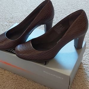 Women's heels/pumps
